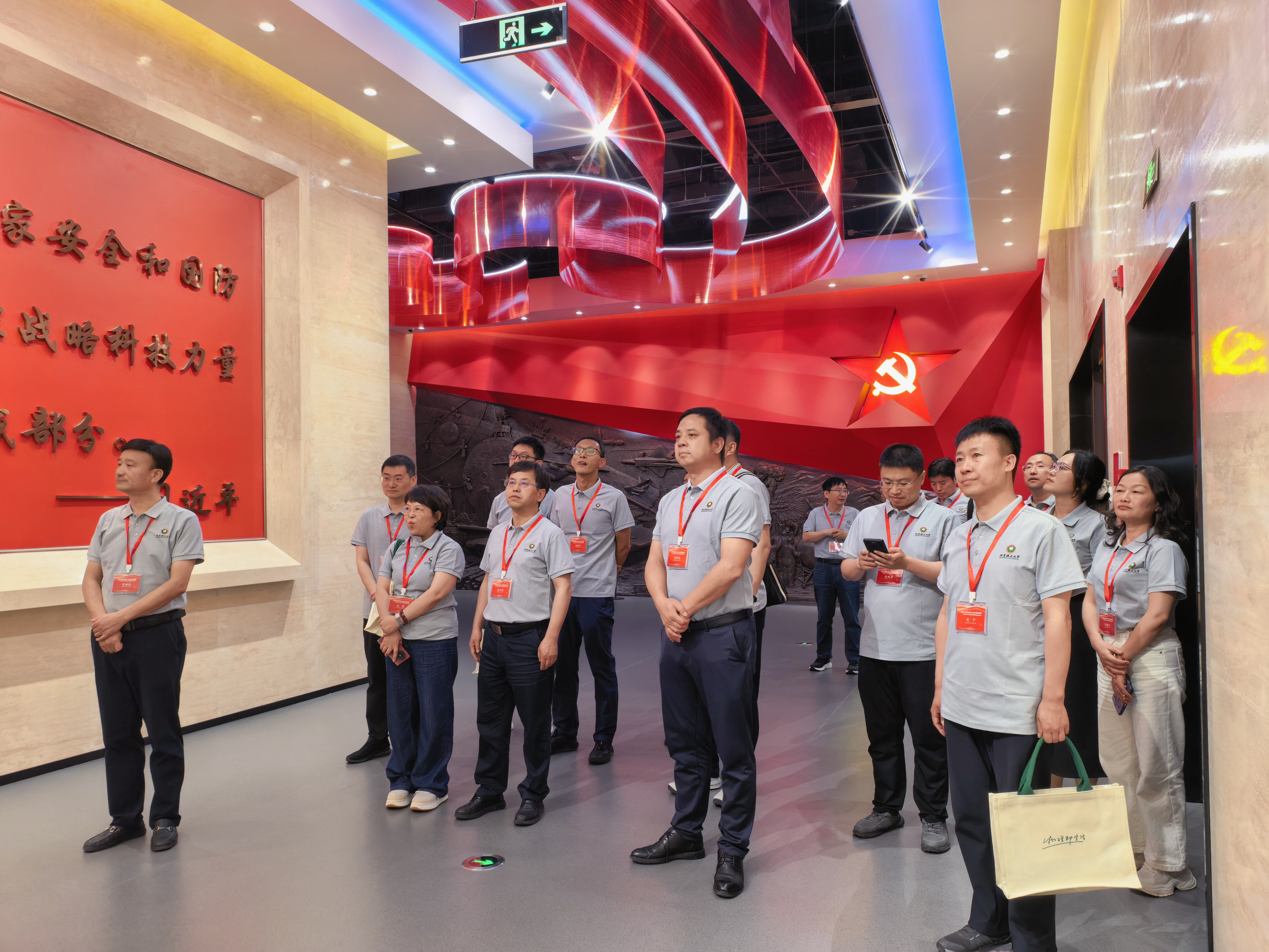 军工展.jpg 军工展.jpg